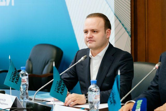 Владислав Даванков: биография, родители, национальность, партия «Новые люди»